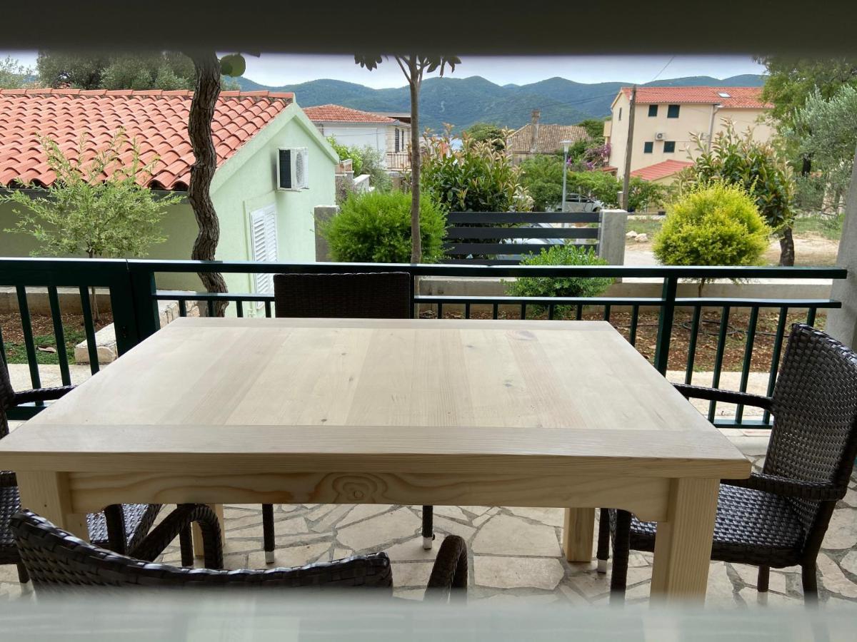 Apartmani Ortolio Viganj Extérieur photo